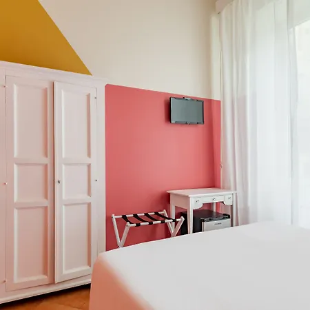 Hotel Infinito - Gruppo Blam